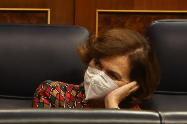 Calvo defiende la negociación con 