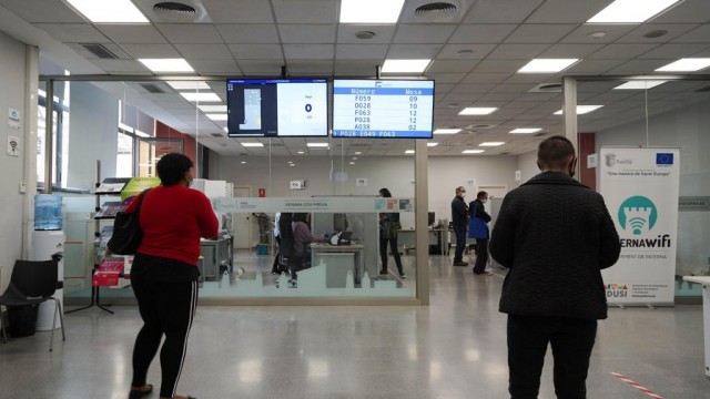 El Ayuntamiento de Paterna, pionero en implantar la tecnología Soocial Distance en atención al público 