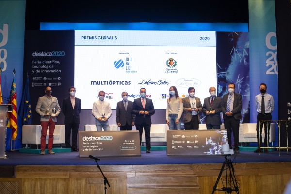 Globalis premia la innovación de Robottions, Autosolar y Night-Way y la trayectoria de Ramon Ferrer Navarro 