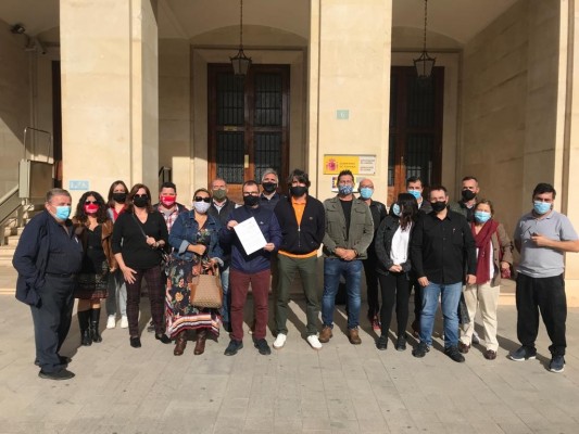 La hostelería de Alicante se suma a la reclamación de un plan de 8.500 millones para el sector