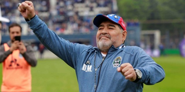 Diego está entero, está firme, hay Maradona para rato
