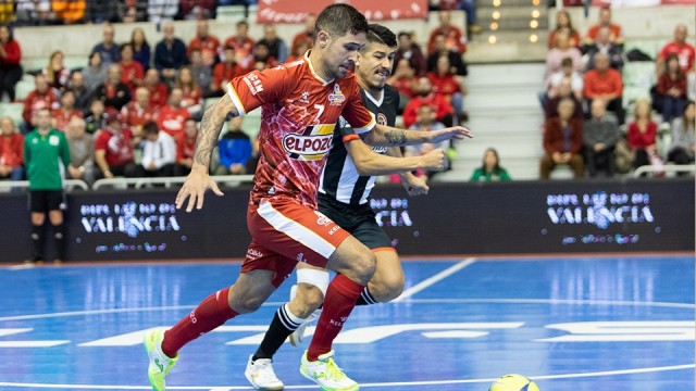 La pandemia amenaza las Copas al aplazarse ya seis partidos de la Liga Endesa y diez de la LNFS

