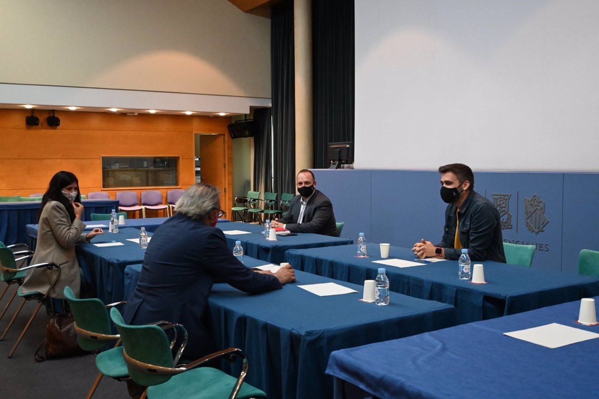 El Consell subirá el IRPF a las rentas altas y gravará viviendas vacías de grandes tenedores