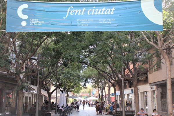 Cómo vender por redes sociales y otros cursos para que los comercios de San Vicente aumenten ventas