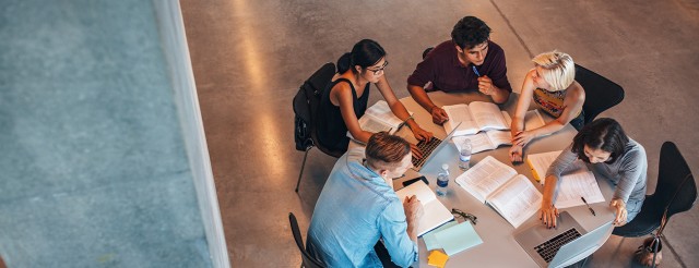 El ser humano colaborativo y antieconómico
