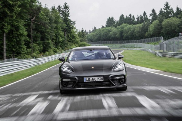 Llegan a Centro Porsche Valencia
las Jornadas Porsche Approved