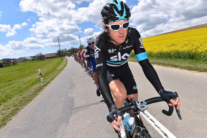 Geraint Thomas abandona el Giro lastrado por las lesiones