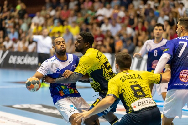 Otro partido aplazado para el Balonmano Benidorm por un positivo en un equipo rival