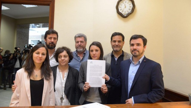 Unidos Podemos presenta su moción de censura como 