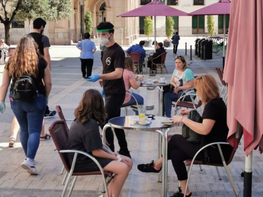 Los hosteleros llevan su indignación a la calle y se concentrarán el jueves contra las restricciones