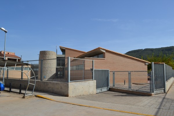 Sanidad cierra un colegio en Atzeneta del Maestrat al detectarse un brote con 17 contagios