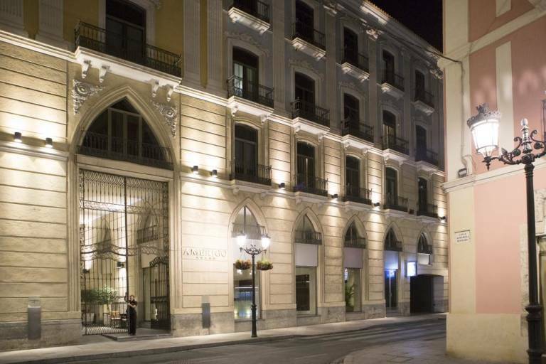 La ocupación hotelera se desploma al 33,7% en octubre en Alicante con la segunda ola