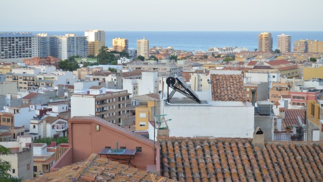Oropesa bonificará el 50% del IBI a los inmuebles con sistemas de energía sostenible  