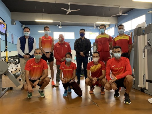 Siete marchadores se preparan a diario en San Javier para los Juegos de Tokio