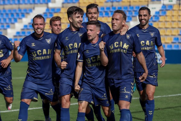 El UCAM CF es uno de los cinco equipos de toda la Segunda B con 10 puntos