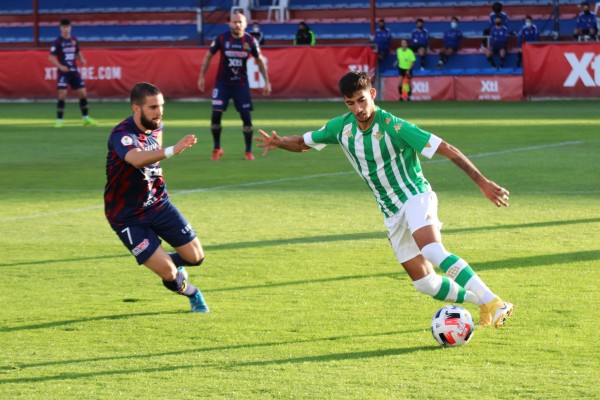 El Yeclano deja escapar la victoria en el último suspiro y es octavo en su grupo de Segunda B (1-1)