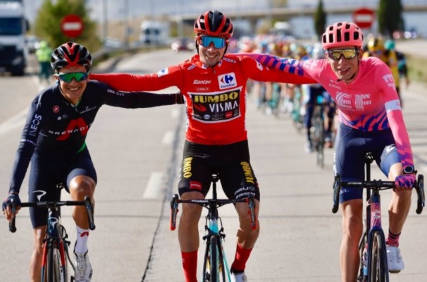 Roglic celebra en Cibeles su doblete en la Vuelta