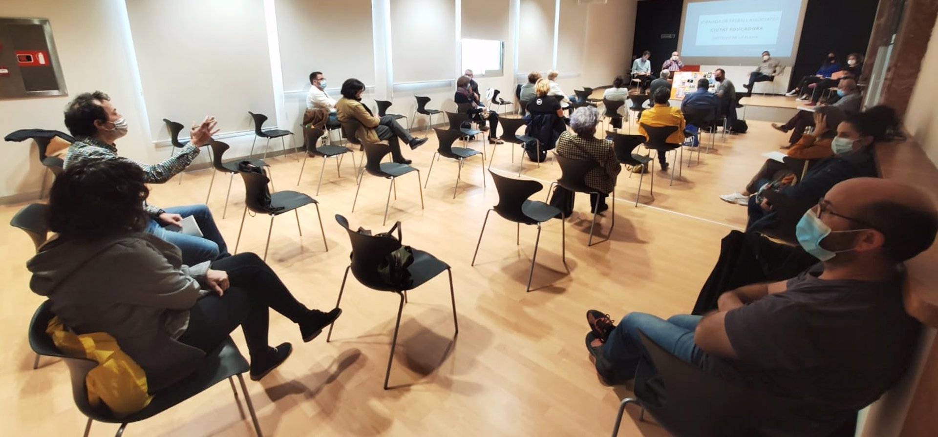  Las asociaciones de Castelló hacen sus aportaciones sobre inclusión, movilidad y patrimonio