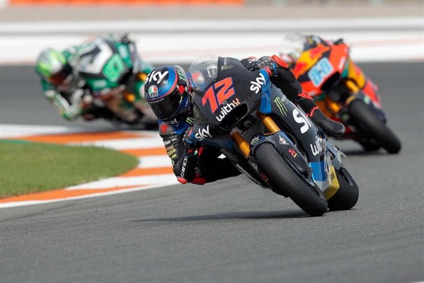 Bezzecchi gana en el Ricardo Tormo y Bastianini es nuevo líder