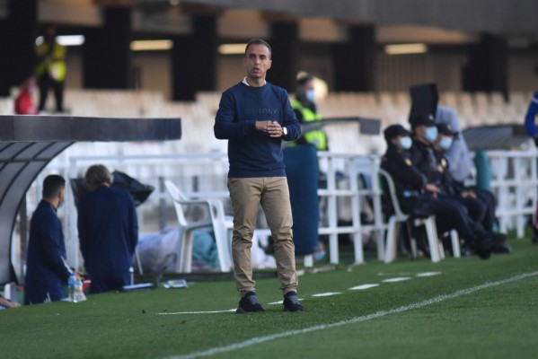 El Efesé no marca tras ocho partidos seguidos haciéndolo y el pichichi Castro después de cinco