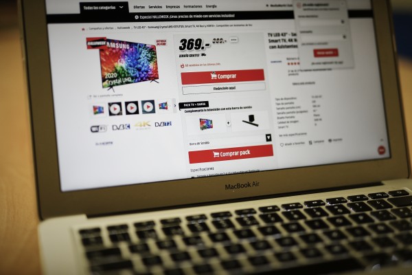 Consumo vigilará que se mantengan los derechos de los clientes de cara al 'Black Friday'