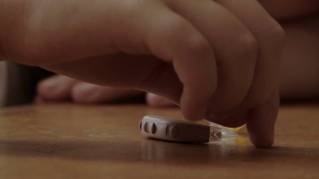 Personas sordas reclaman alternativas a la telemedicina como mensajes con texto o videollamadas 