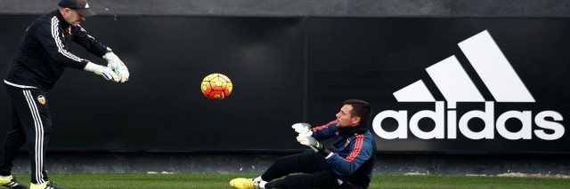  Diego Alves ya trabaja en el césped