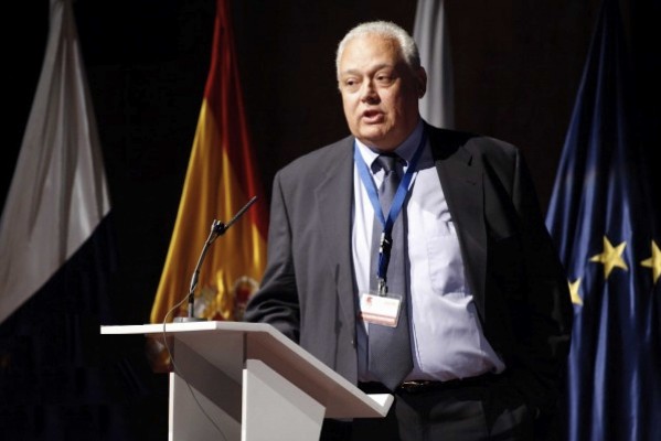 Un investigador valenciano, reconocido por sus hallazgos en Medicina Tropical