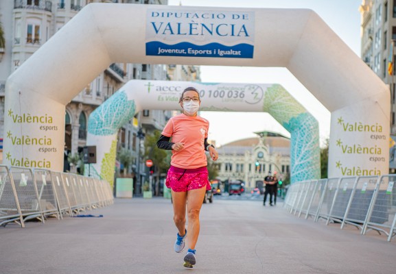 RunCáncer sigue sumando con carreras virtuales de 5K y 10K en noviembre y
diciembre
