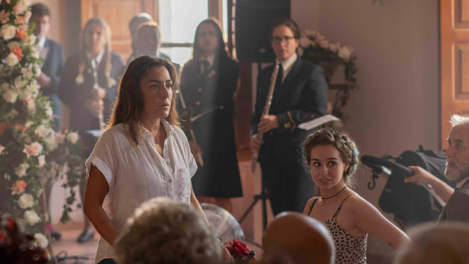 'La mort de Guillem' y 'La boda de Rosa' acaparan las nominaciones en los Premios del Audiovisual