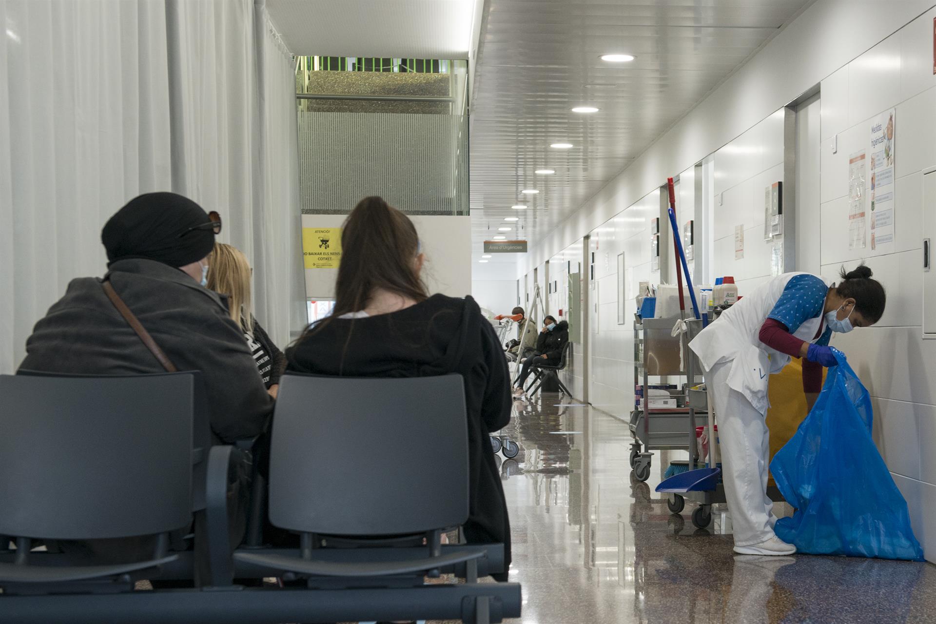 Los valencianos desembolsan 495 euros al año en gastos sanitarios de bolsillo