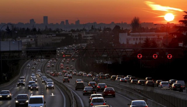 Una nueva investigación corrobora que la contaminación perturba el sueño en las ciudades