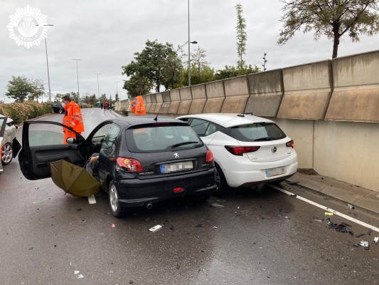 Nueve vehículos se ven implicados en un accidente múltiple
en la ronda Norte de Castelló