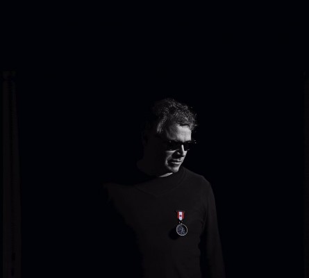 Néstor Mir estrena la adaptación escénica del disco 'Un immens i infinit continent'
