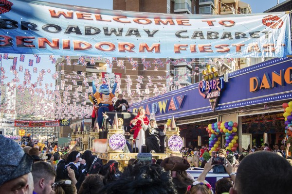 Las restricciones durante las (casi) Fiestas de Benidorm dejan fríos a los alojamientos