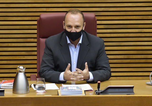 Dalmau tiende la mano al sector privado para reactivar la promoción de viviendas