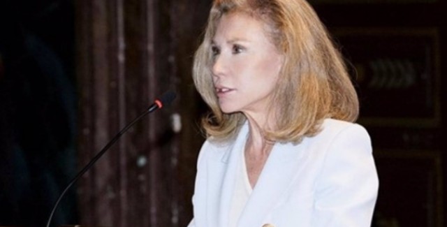Alicia Koplowitz reduce su exposición en la constructora que fundó su padre (FCC)