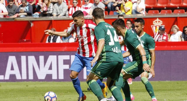  El Sporting deja Primera con bronca y un intrascendente empate