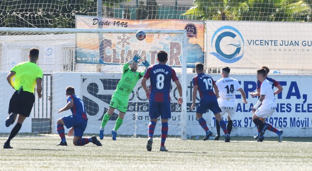 La Peña Deportiva es uno de los únicos cinco equipos que no han encajado en tres partidos