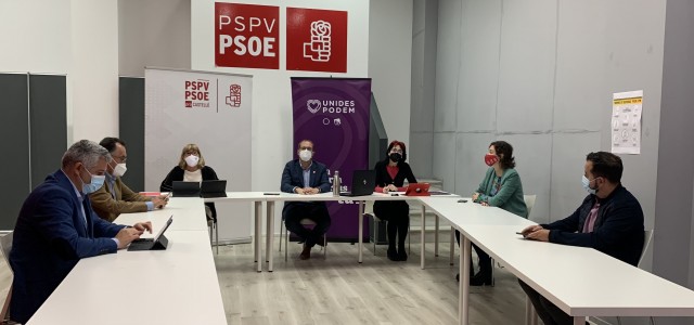 PSOE y Podem califican de 