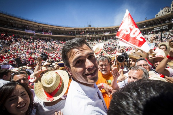 Sánchez barre en la Comunitat