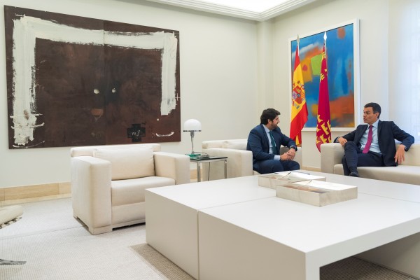 La política de impuestos y los Presupuestos agrandan la distancia entre Madrid y Murcia