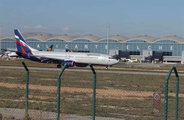 El aeropuerto de Alicante-Elche llevará el nombre de Miguel Hernández
