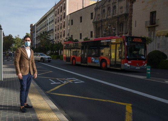 La Autoridad del Transporte Metropolitano reparte 14,4 millones de subvención entre 15 municipios