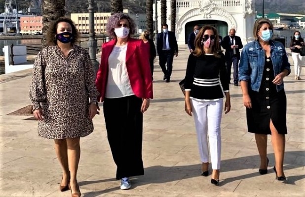Liderazgo femenino en Cartagena: las mujeres despedazan el techo de cristal 