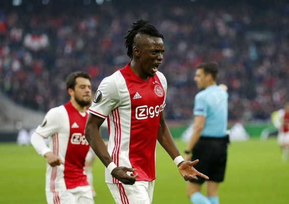 Ajax y United, un largo recorrido plagado de piedras y apuros