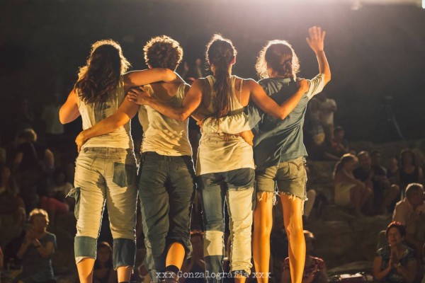 Fil d'Arena presenta 'Sénia', una obra sobre la necesidad de frenar el sistema productivo