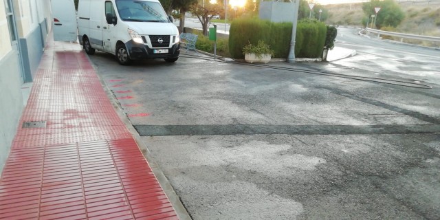 San Vicente responde al Estado de Alarma reforzando las labores de limpieza y desinfección