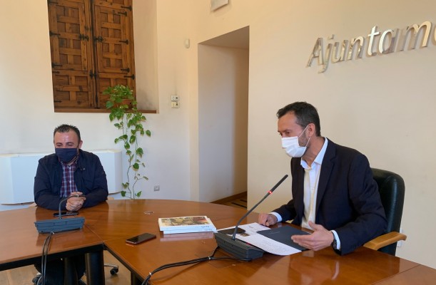 Elche congela los salarios a la corporación y asesores municipales en 2021
