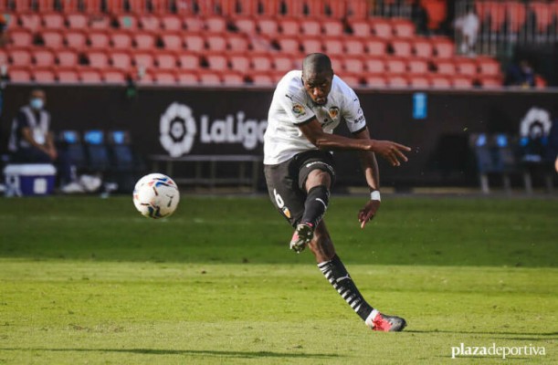 Murthy se reúne con Kondogbia en Paterna delante del resto de los capitanes 